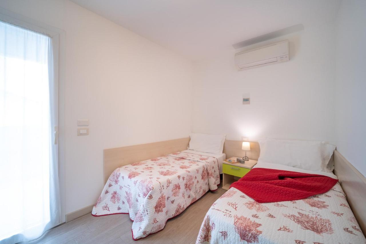 Ferienwohnung Residenza Monica Lignano Sabbiadoro Exterior foto