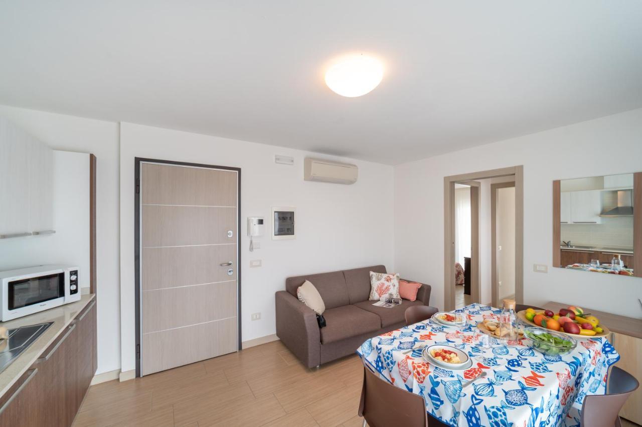 Ferienwohnung Residenza Monica Lignano Sabbiadoro Exterior foto