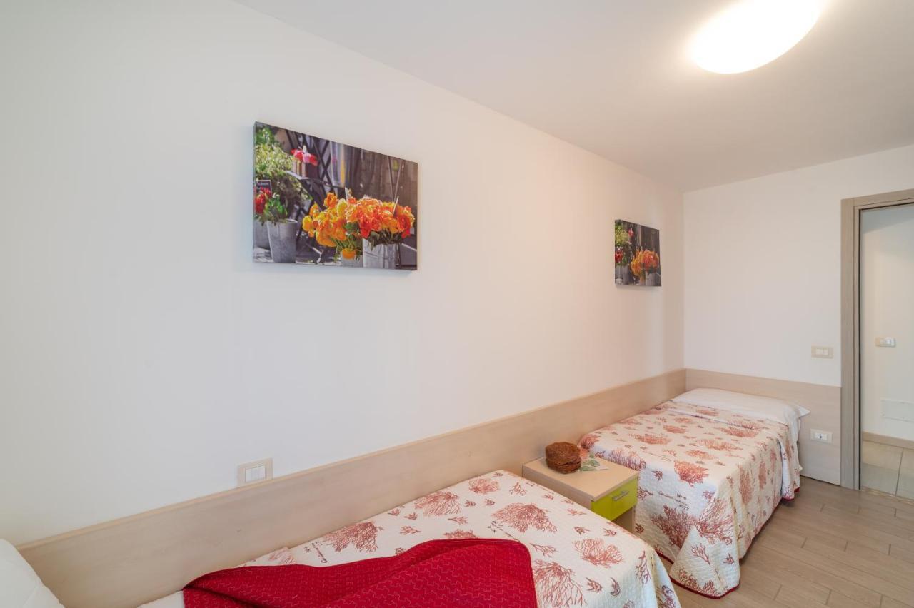 Ferienwohnung Residenza Monica Lignano Sabbiadoro Exterior foto