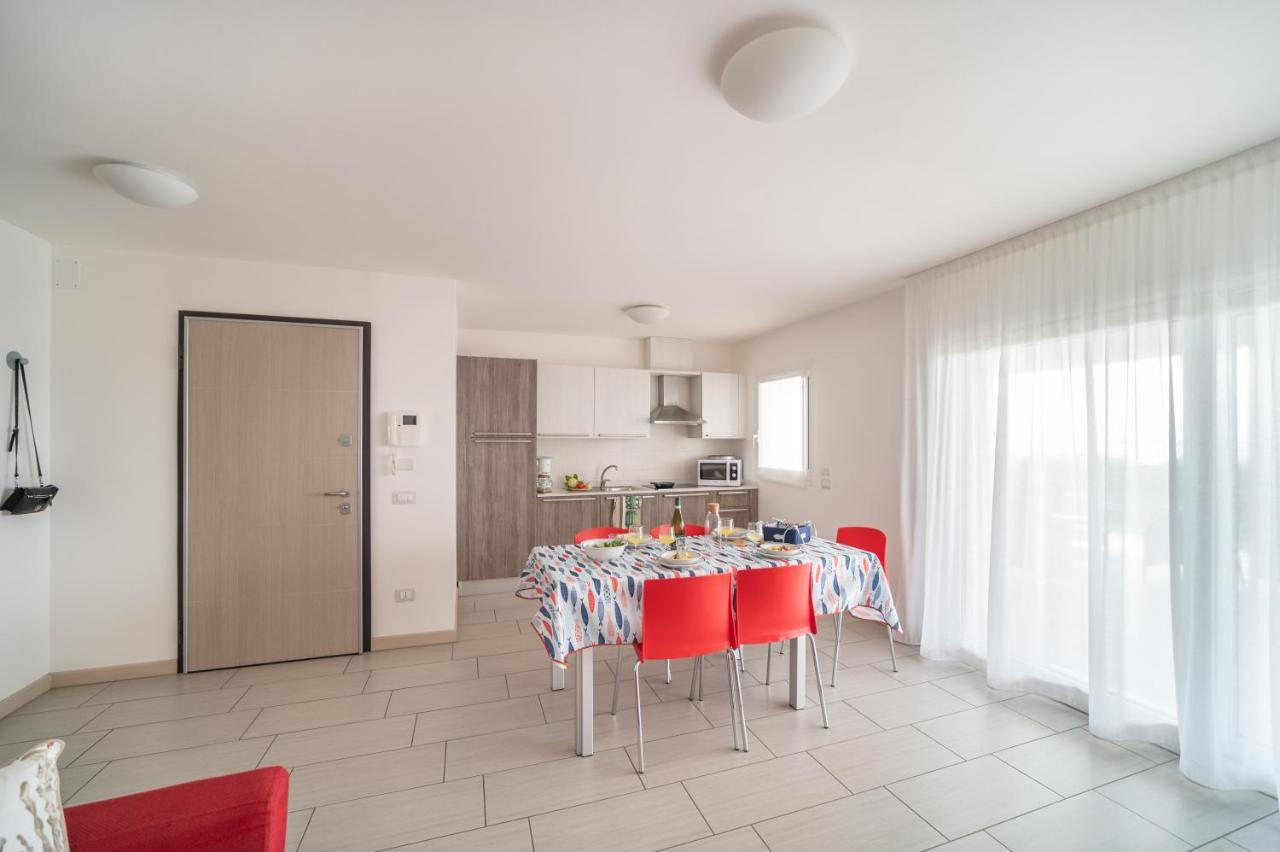 Ferienwohnung Residenza Monica Lignano Sabbiadoro Exterior foto