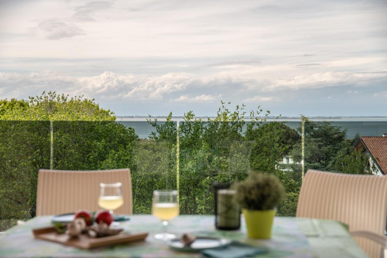 Ferienwohnung Residenza Monica Lignano Sabbiadoro Exterior foto